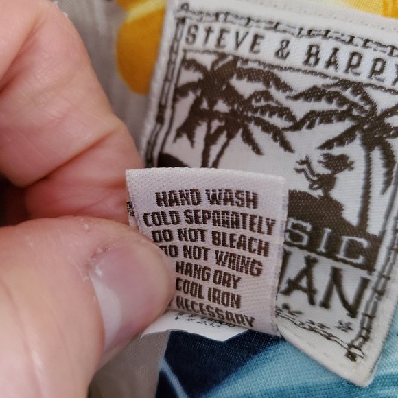 Steve & Barry's Classic Hawaiian Button up shirt - Picture 4 of 11